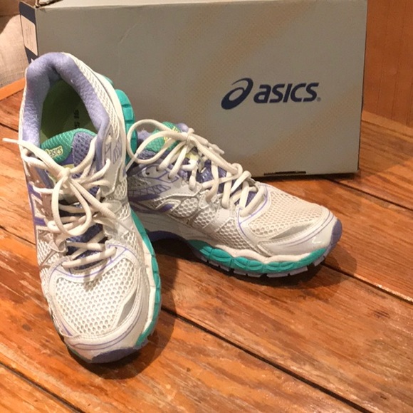 asics womens 2a width